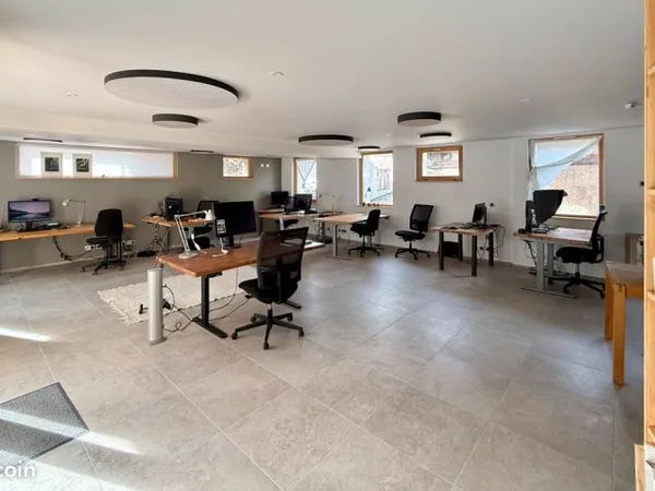 Location Bureaux - Quartier Les Arcs