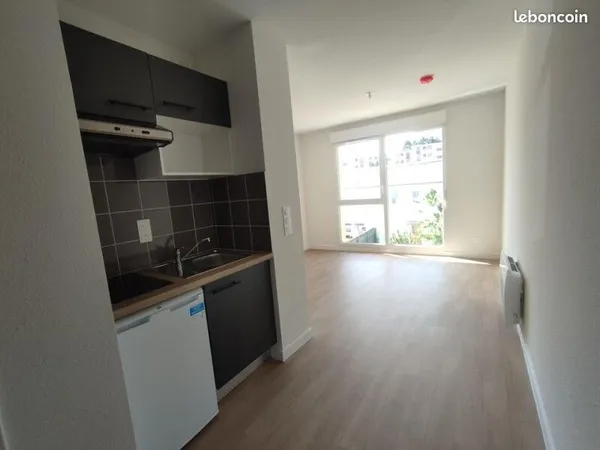 Studio 1 pièce 22 m² 