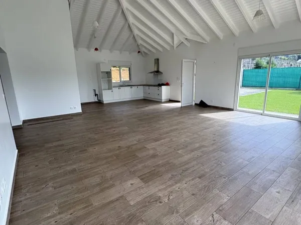 Villa 5 pièces 160 m² 