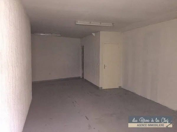 Local commercial 44 m² 