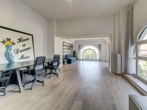 Loft de 132m2 dans Palais Bourgeois