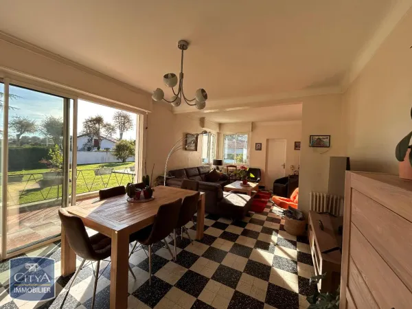 Maison 6 pièces 145 m² 