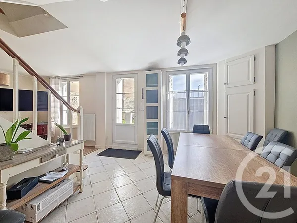 Maison 5 pièces 108 m² 