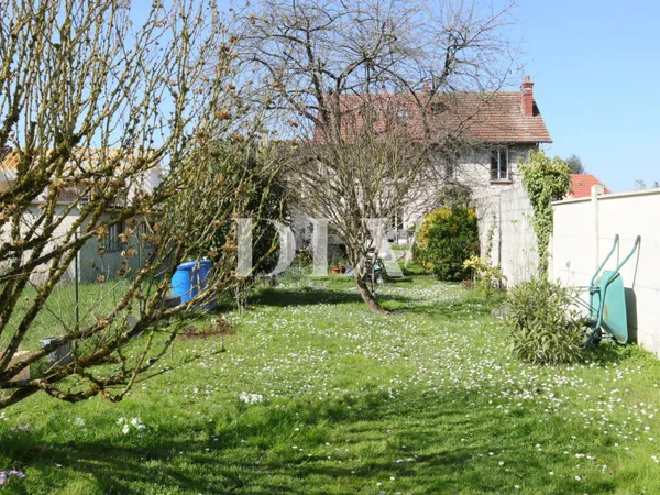 MAISON DE 150 M² à SAMOREAU - 5 CHAMBRES- VERANDA 25M² 