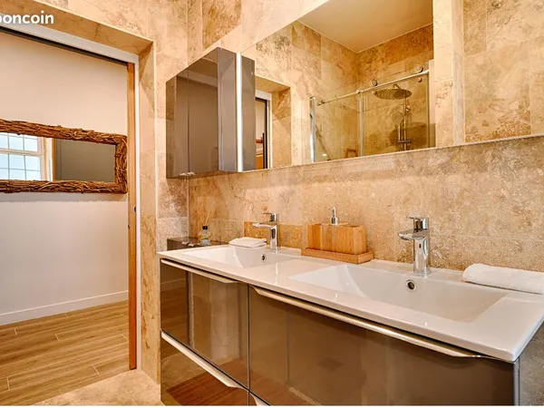 Appartement F4 meublé de 85m2 