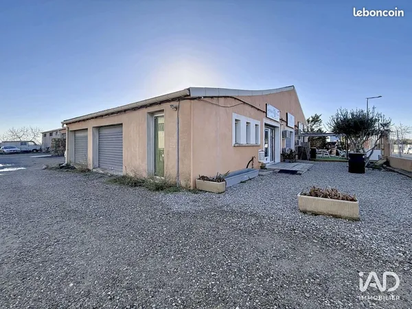 Boutique 850 m² VILLENEUVE LES BÉZIERS 