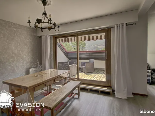 Duplex 3 pièces 55 m² 