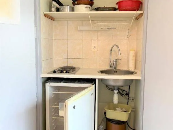 Studio 1 pièce 18 m² 