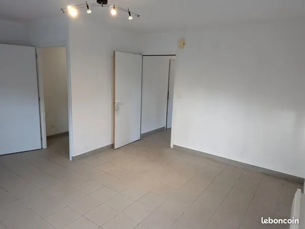 Local professionnel/médical