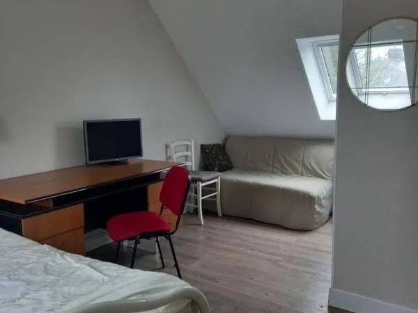 Studio 1 pièce 15 m² 