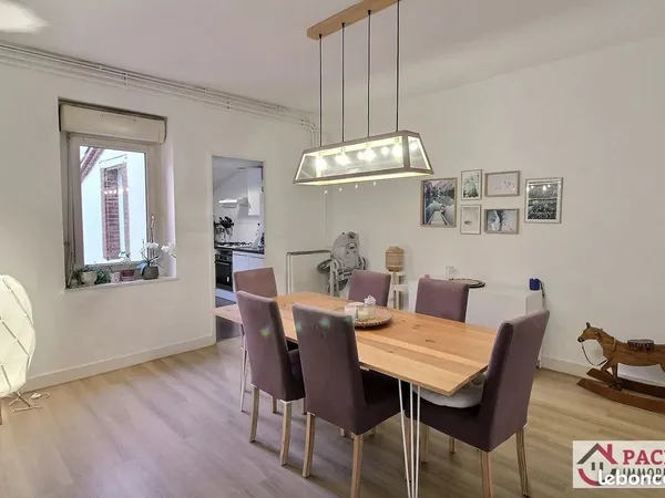Appartement 3 pièces 93 m² 