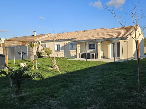 VILLA T5 de plain pied avec très belles prestations 