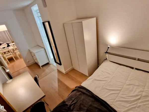 COLOC PREMIUM - Chambre avec douche privée + Smart TV 
