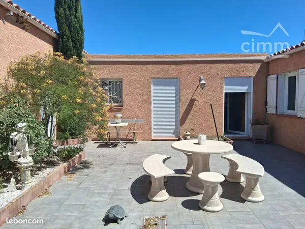 Propriété 5 pièces 164 m² 