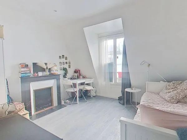 Appartement 1 pièce 16 m² 