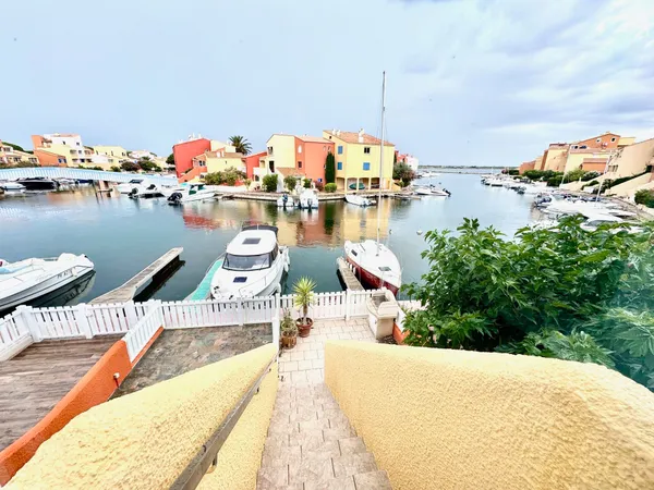 Appart 6 couchages avec Amarre à bateau à vie 