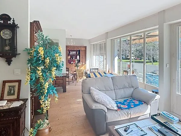 Appartement 5 pièces 100 m² 