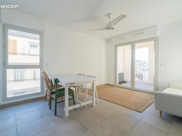Appartement 3 pièces 56 m² 