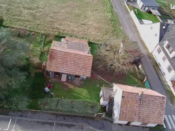 Terrain dans petit village Alsacien 