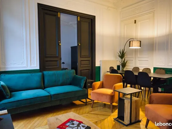 Sublime Appartement Av des Champs-Elysées, 4 chambres 