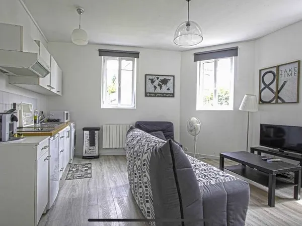 Loue F2 tout inclus et équipe Rouen gare - 40m² 