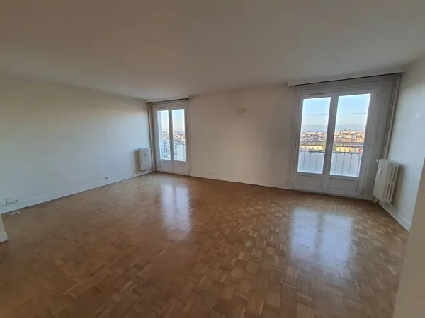 Appartement 4 pièces 84 m² 