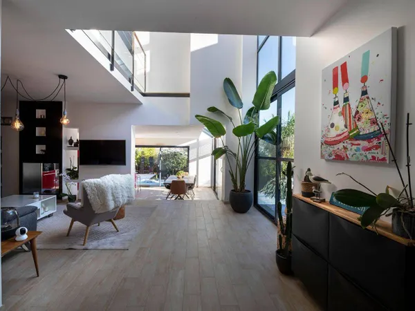 Maison 7 pièces 182 m² 