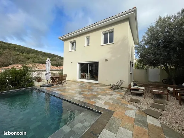 Villa 5 pièces 115 m² 