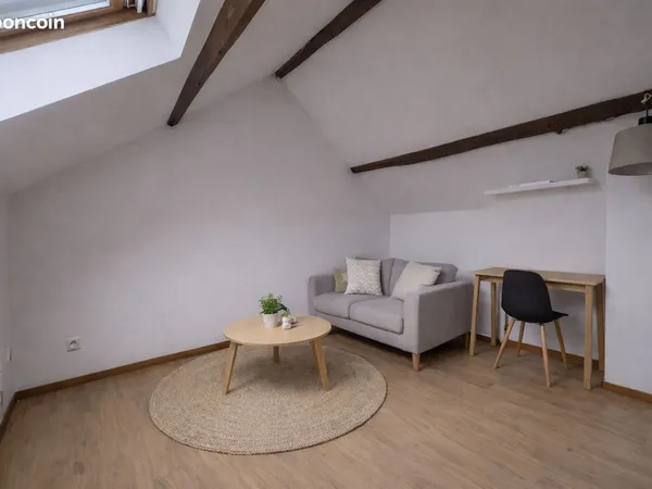 Maison de ville meublée -51m2 - Breuil-le-Vert 