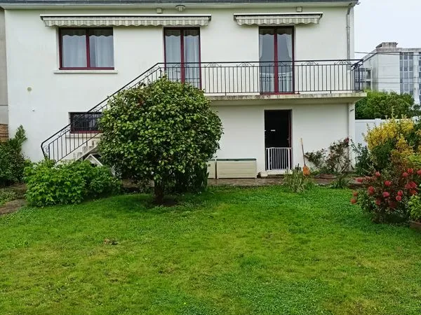 Maison 140m² location meublée longue durée (plusieurs années) Quimper Kerfeunten 