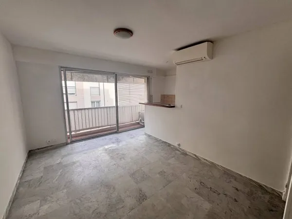 Appartement 1 pièce 28 m² 