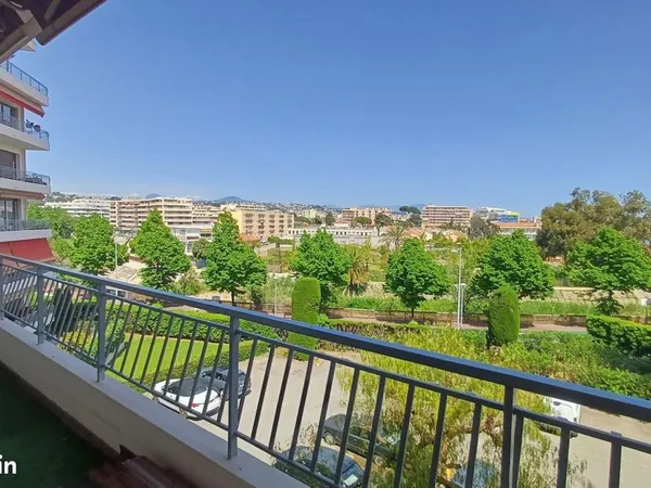 Appartement 2 pièces 53 m² 