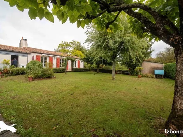 Propriété 4 pièces 101 m² 