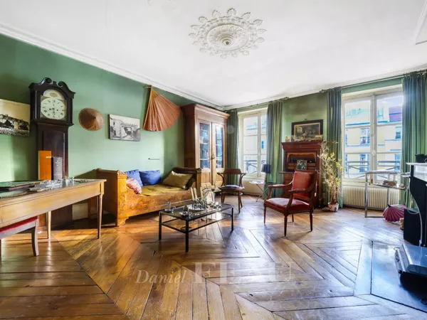 Versailles Saint-Louis, Appartement familial 4 chambres 