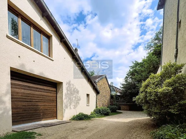 Maison en viager 1 pièce 260 m² 