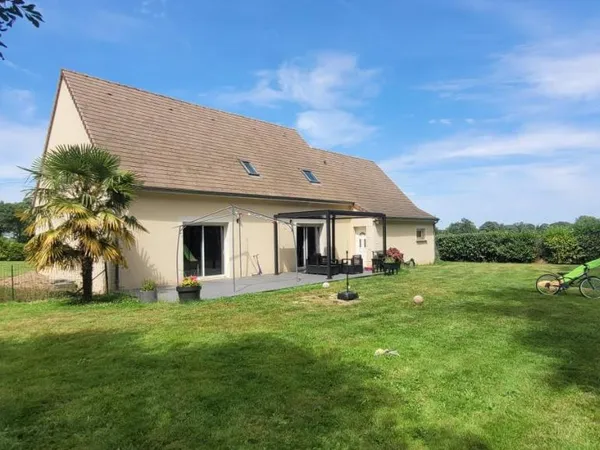 Maison 5 pièces 163 m² 