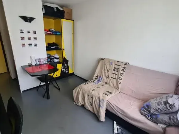 Appartement 1 pièce 16 m² 