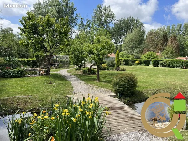 Propriété 9 pièces 150 m² 