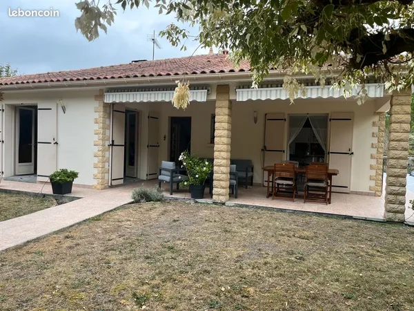 MAISON 5 pièces 148 m2 avec sous sol 200 m2 
