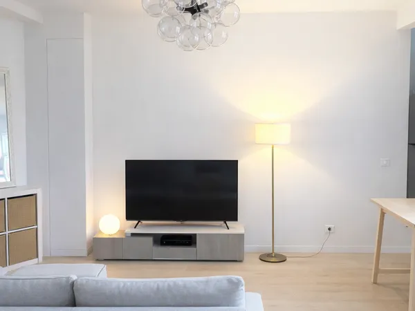 Paris 15ème,Rrue Cambrone, Appartement 3 pièces 49m² 