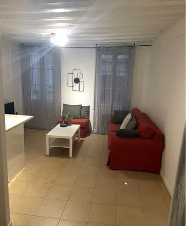 Loue Studio Meublé 