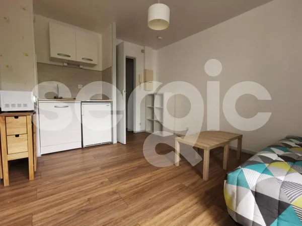 Appartement Location Angers 1p 18m² 530€
