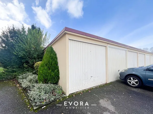 Parking 12 m² 