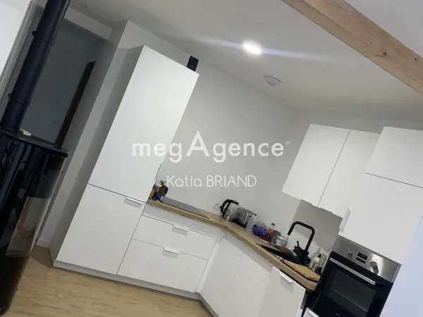 Maison recente de plain-pied 