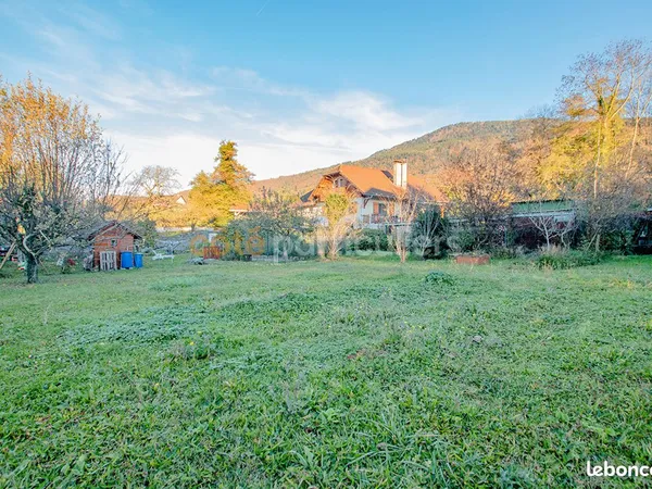 Terrain 500 m² SAINT CERGUES 