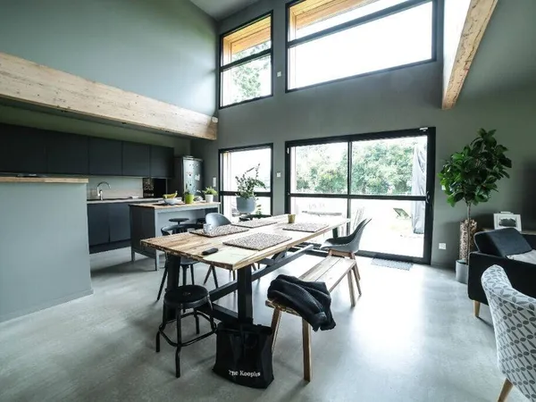 Maison 5 pièces 162 m² 