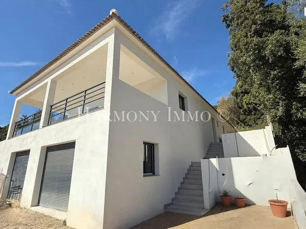 Villa 5 pièces 130 m² 