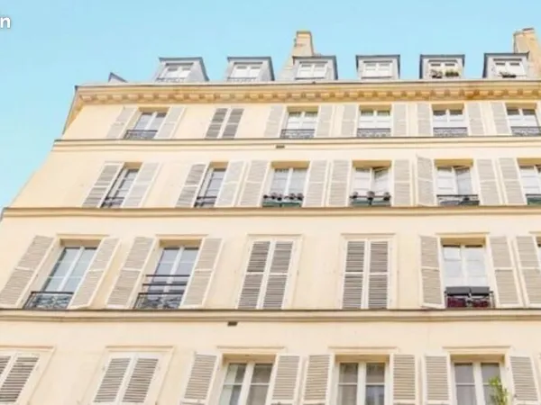 MAGNIFIQUE APPARTEMENT POUR FAMILLE 100 m2 ENV + 14 m2 cave 