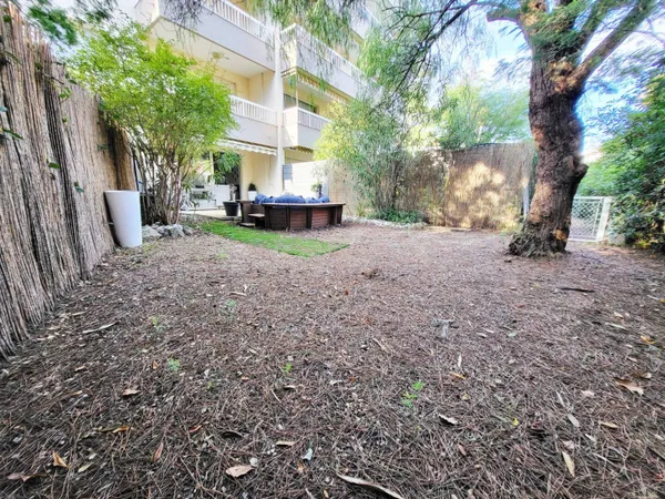 Appartement 1 pièce 27 m² 