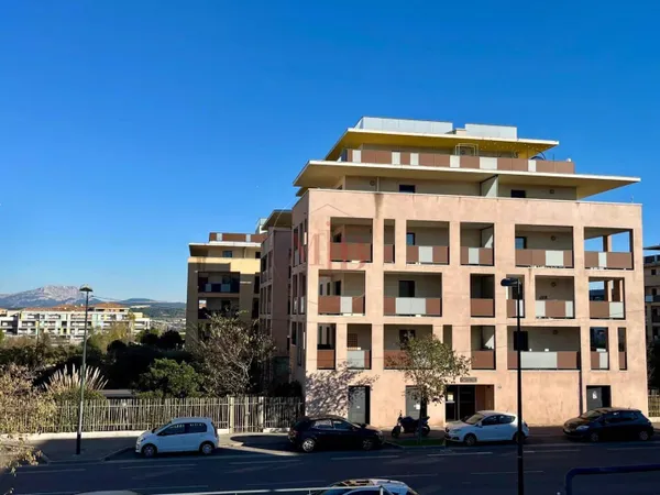 Appartement 3 pièces 61 m² 